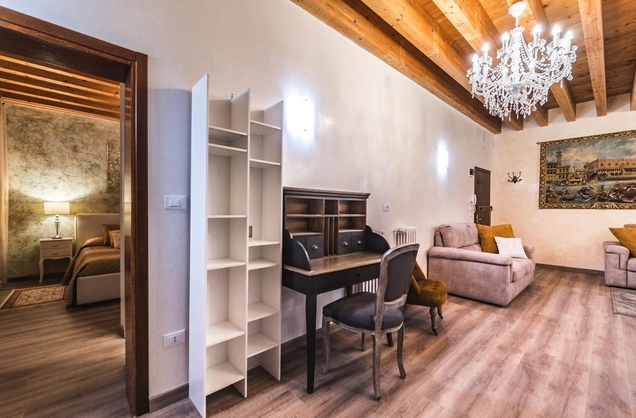 Ca' Teatro Vecchio Apartment Venice Ngoại thất bức ảnh
